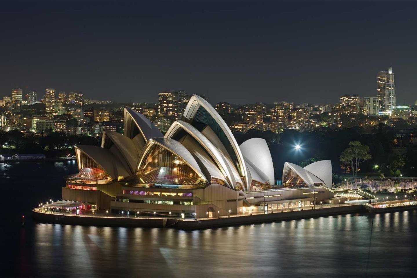 A Modern For 6 Next To Darling Harbour Apartment *