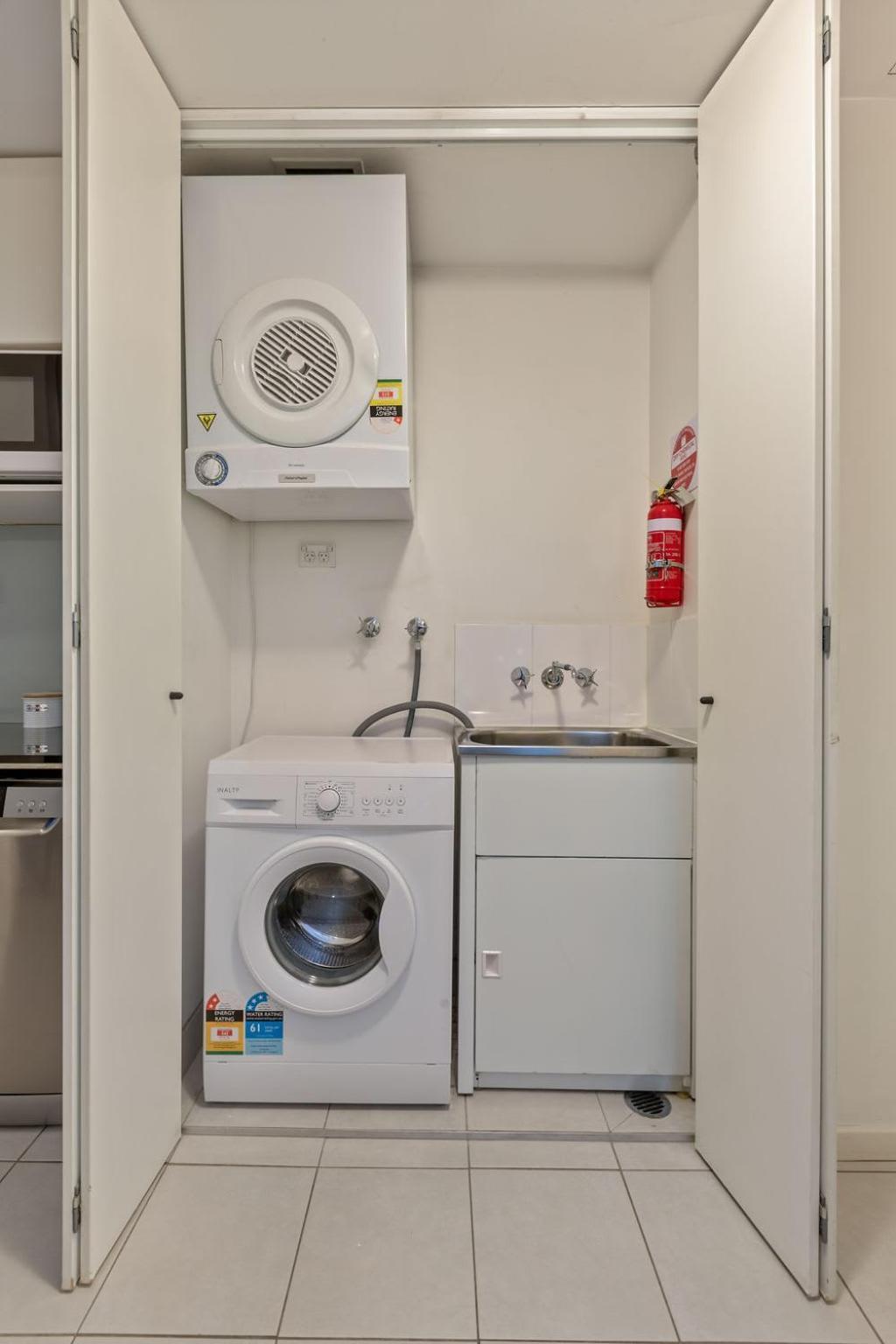 A Modern For 6 Next To Darling Harbour * Sydney